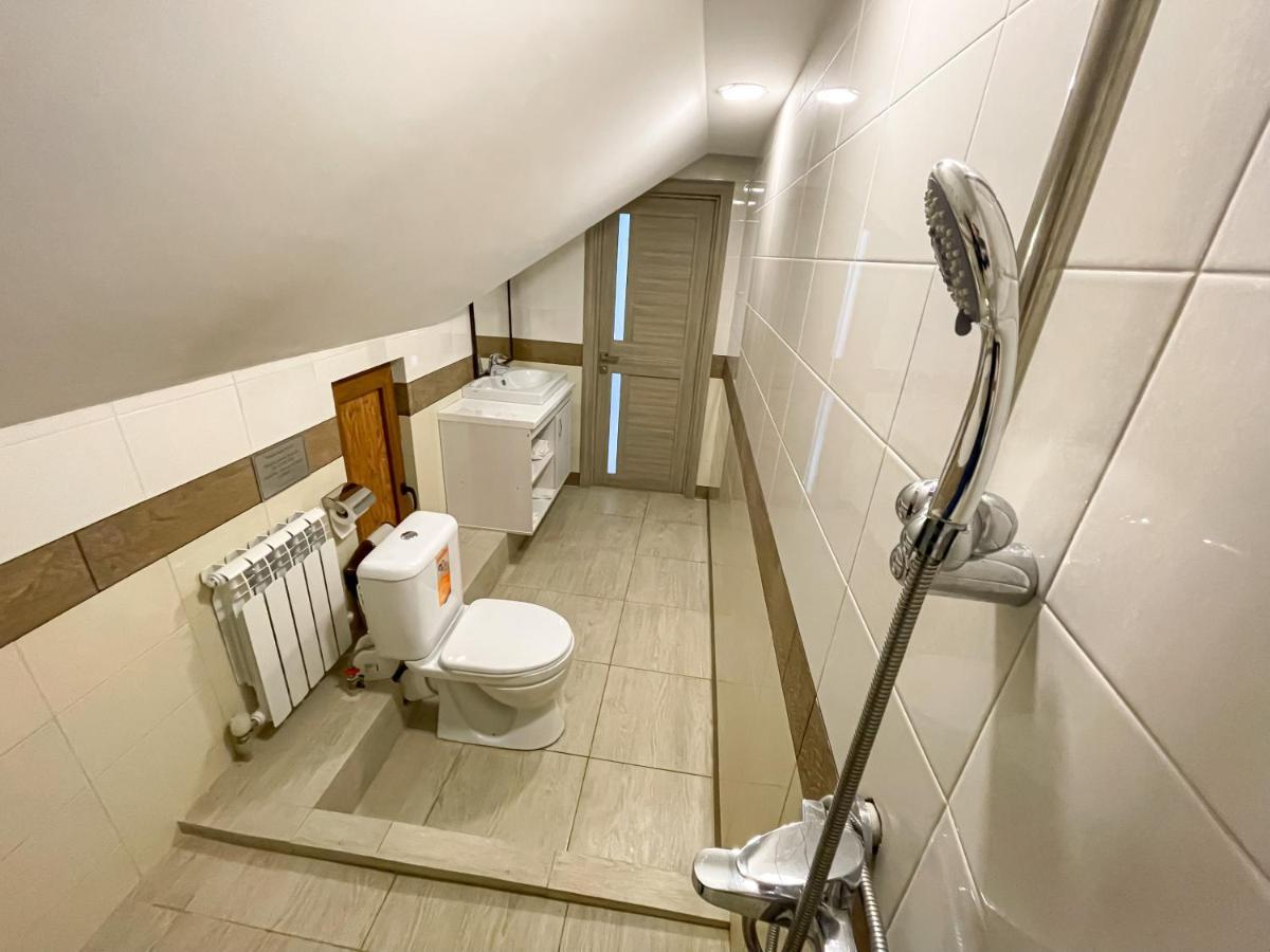 Resident Hotel Kaszkeleng Kültér fotó